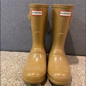 Yellow Hunter Rainboots